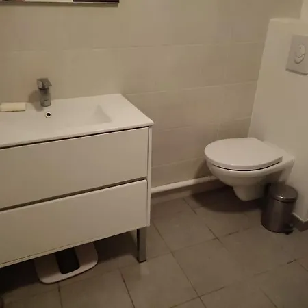 Apartamento Flat Next To Paris With Garden Suresnes