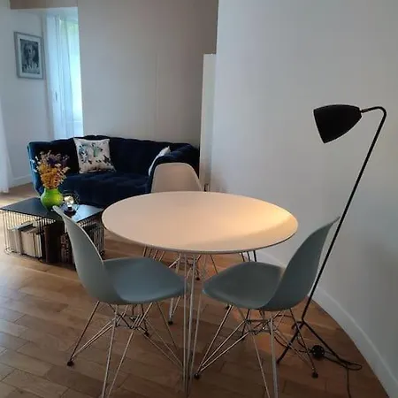 Flat Next To Paris With Garden *